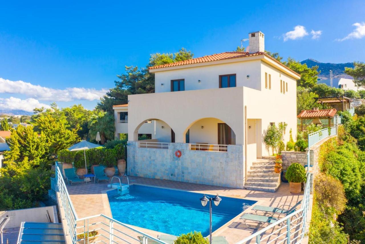 Villa Selini Roussospítion 外观 照片