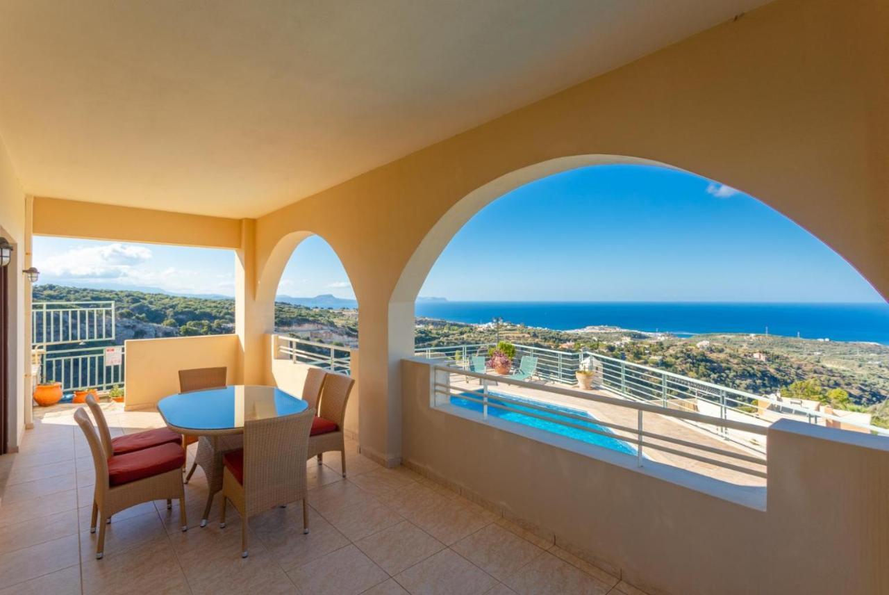 Villa Selini Roussospítion 外观 照片